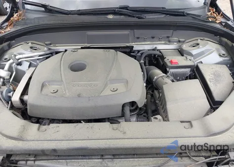 2020 Volvo Xc60 T5 Momentum from USA, damaged, VIN YV4102DK2L1589947